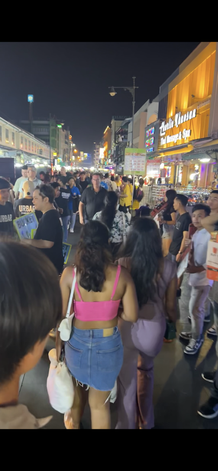 夜のカオサンロード