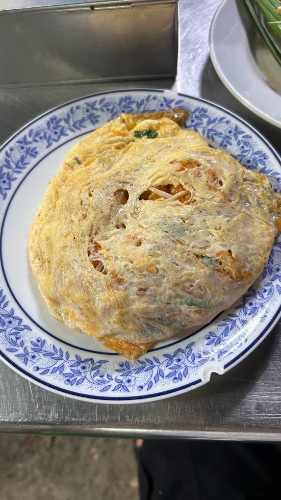 ローカル食堂で食べた1日目の晩飯